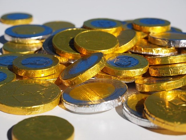 money, coins, chocolate thaler, chocolate coins, euros, gold, silver, darling, precious, coin money, hard money, loose change, currency, euro, cash, chocolate coins, chocolate coins, chocolate coins, chocolate coins, chocolate coins